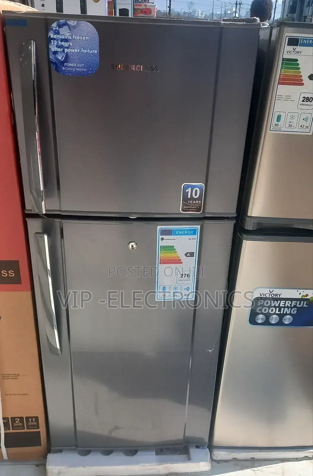 Superclass Refrigerator 270