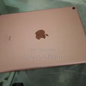 Photo - New Apple iPad Pro 128 GB Pink