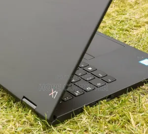 Photo - New Laptop Lenovo Thinkpad X1 Yoga 16GB Intel Core I7 SSD 512GB