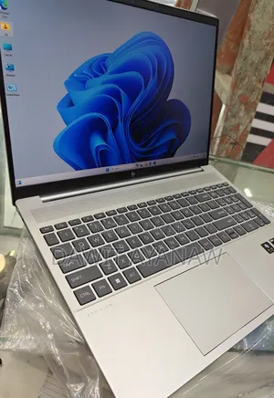 New Laptop HP Pavilion 15 16GB Intel Core I5 SSD 1T