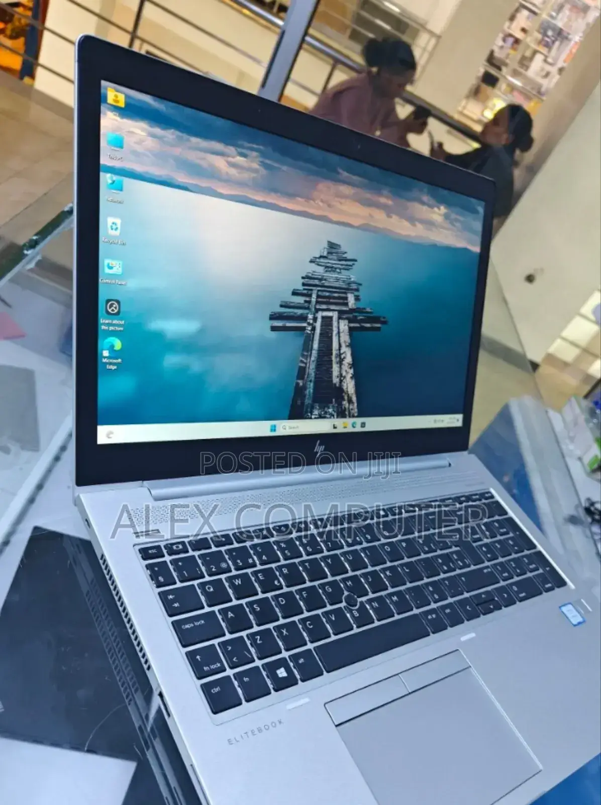 New Laptop HP EliteBook 840 G5 16GB Intel Core I5 SSD 512GB