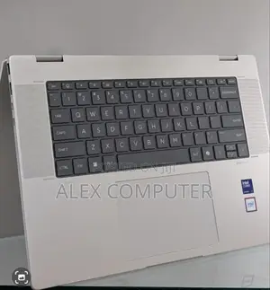 New Laptop HP Envy X360 16GB Intel Core Ultra 7 SSD 1T