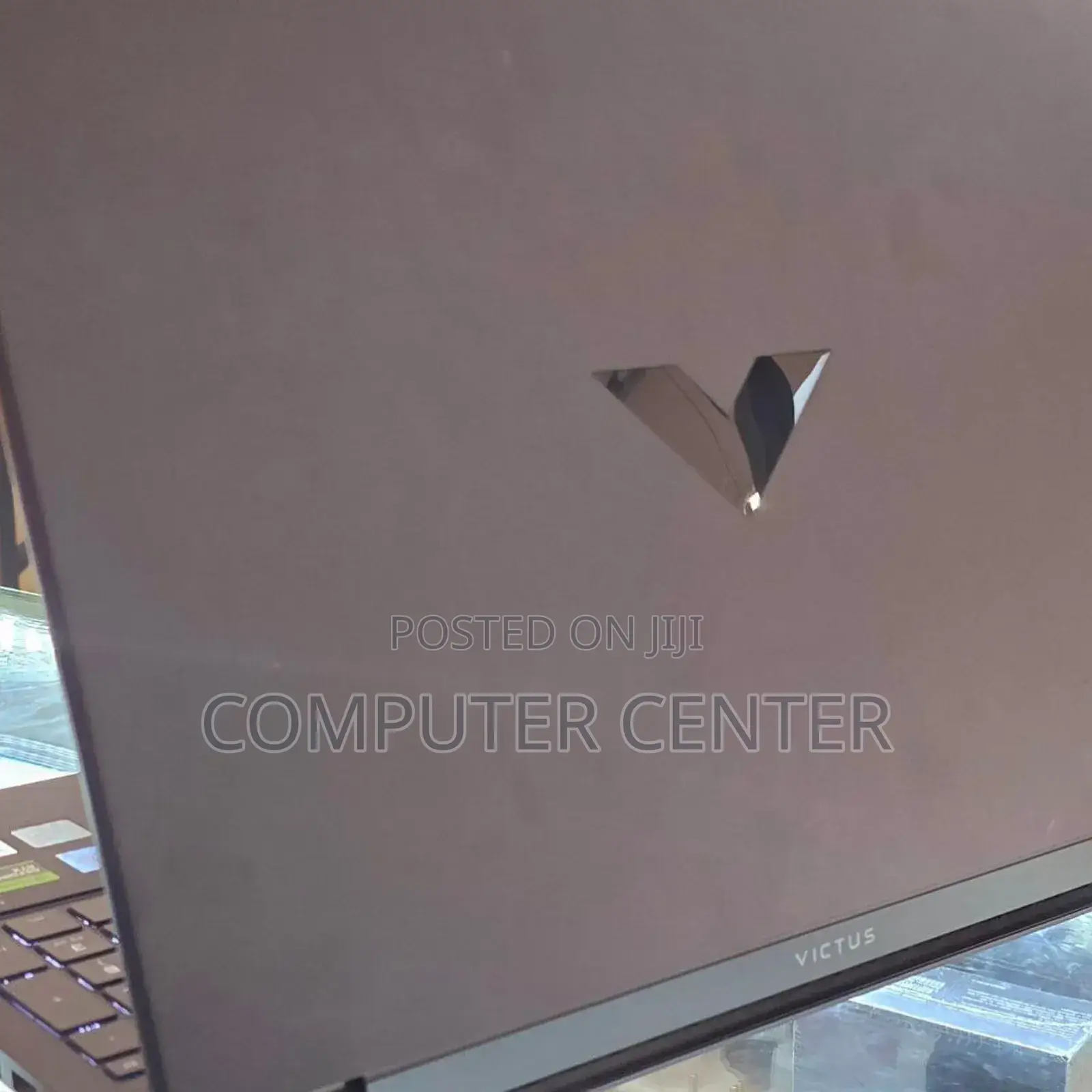 New Laptop HP Victus 15 16GB Intel Core I7 SSD 1T