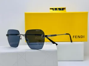 Photo - Fendi Sunglasses