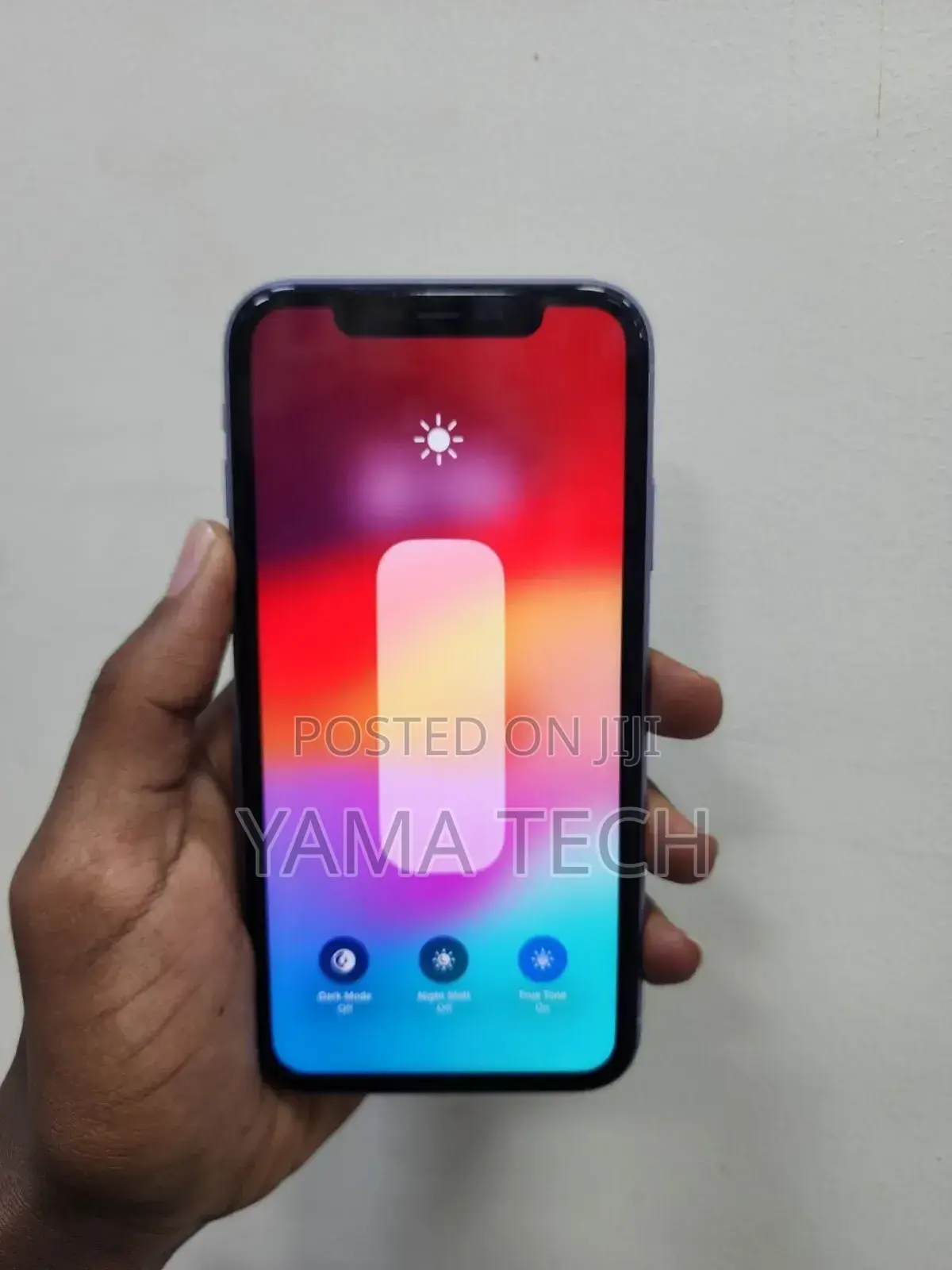 New Apple iPhone 11 64 GB Purple