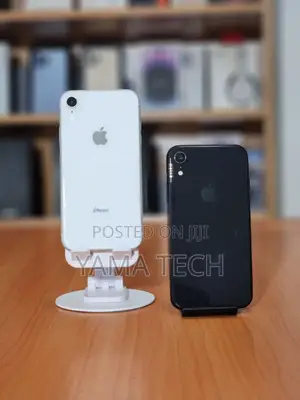 Photo - New Apple iPhone XR 64 GB Silver