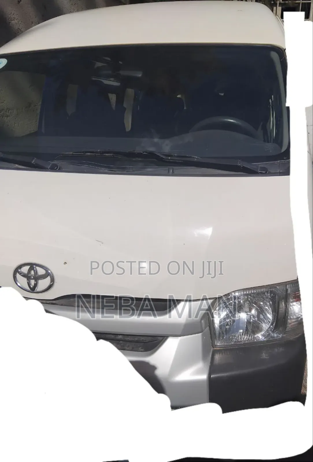 Toyota HiAce 2018 White