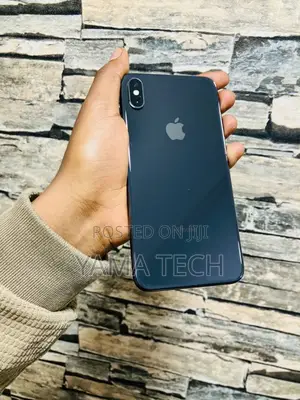 New Apple iPhone XS Max 256 GB Black