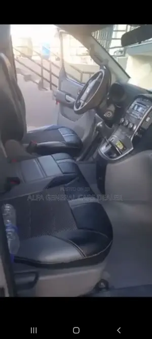 Hyundai Starex 2014 Silver