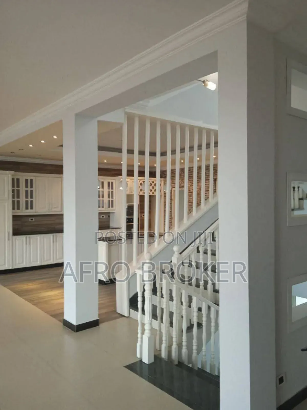 Furnished 10bdrm House in Ayat Main Road Cross, Bole for sale