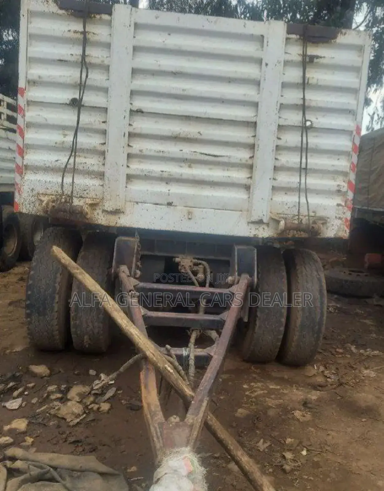 •Iveco ባላቶኒ ከነተሳቢው
•2017
•95 ሽ ታርጋ
•350,000 ኪሜ
•መስፍን በመስፍን