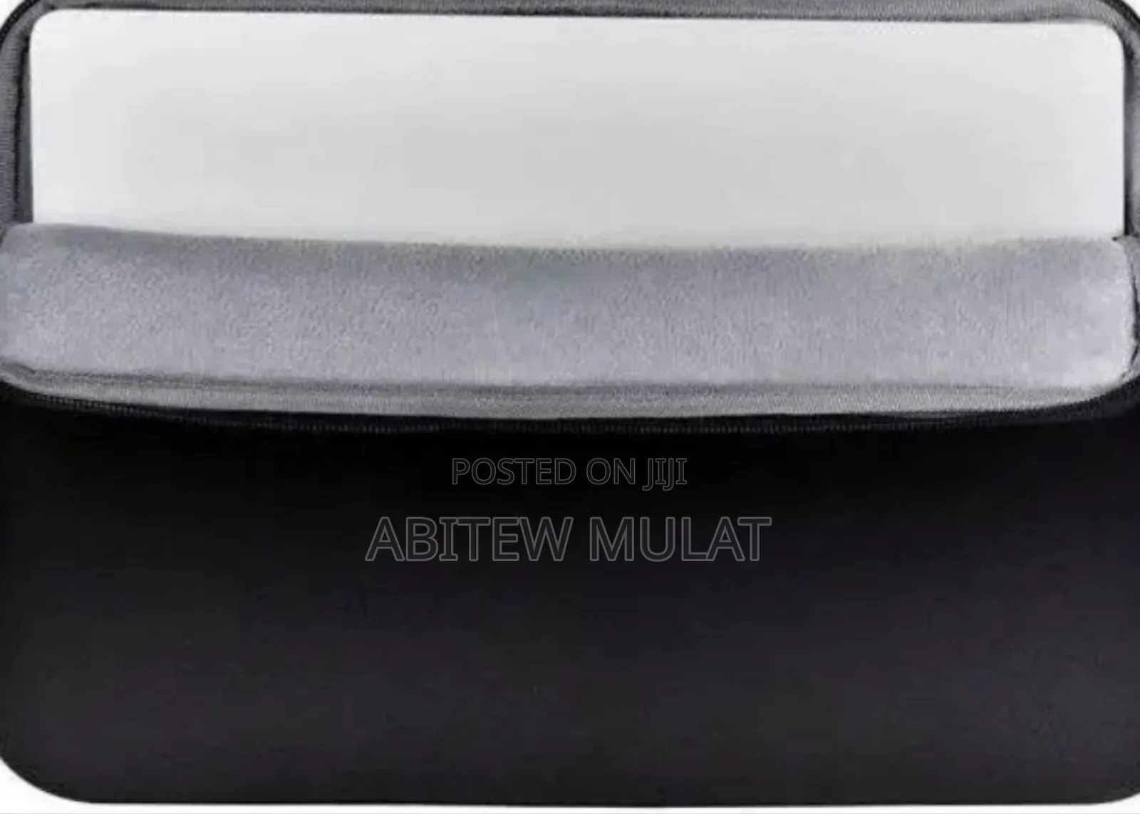 New Laptop Apple MacBook Air 2024 M3 13-Inch 8GB Apple M3 SSD 256GB