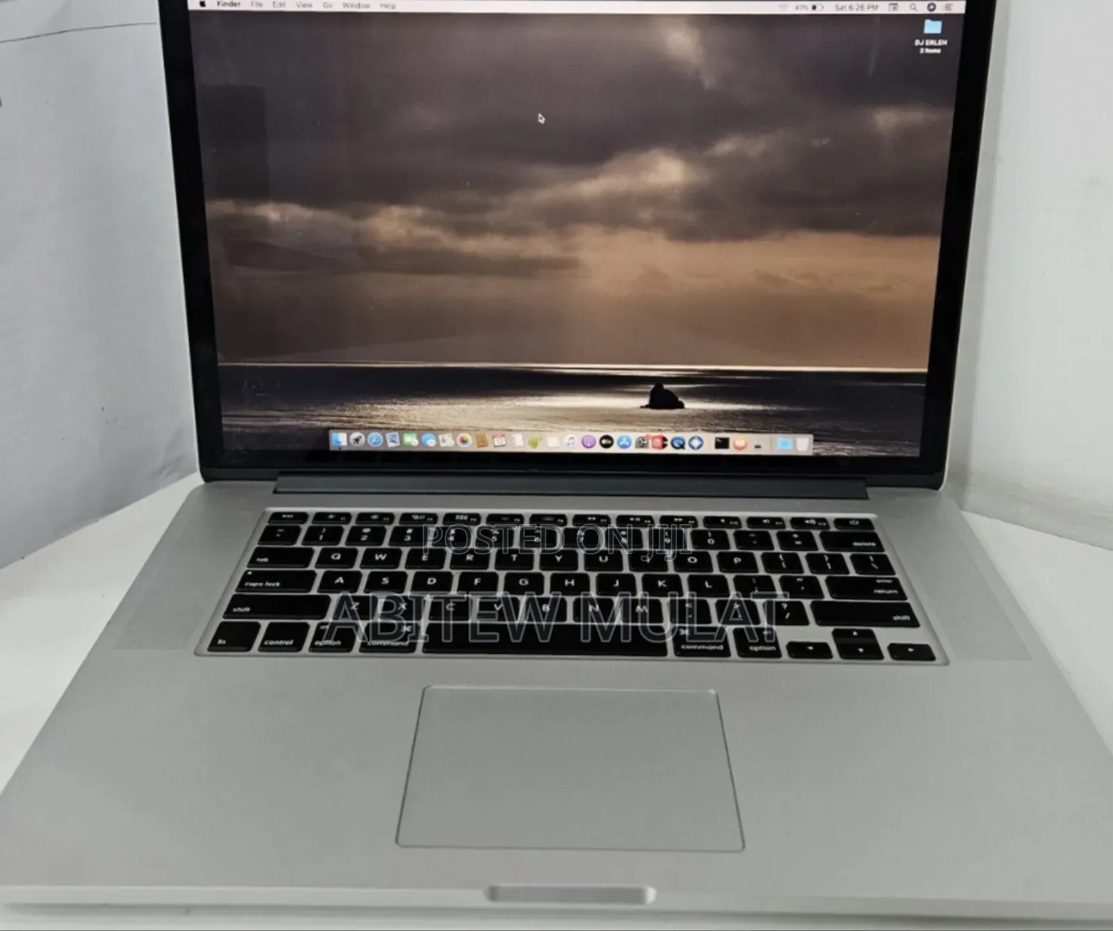 New Laptop Apple MacBook Pro 2015 16GB Intel Core I7 SSD 512GB