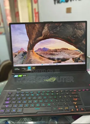 New Laptop Asus ROG Zephyrus G15 16GB Intel Core I7 SSD 1T