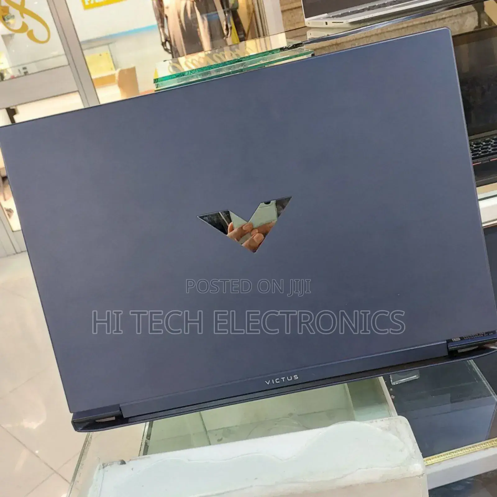 New Laptop HP Victus 16 16GB AMD Ryzen 7 SSD 1T