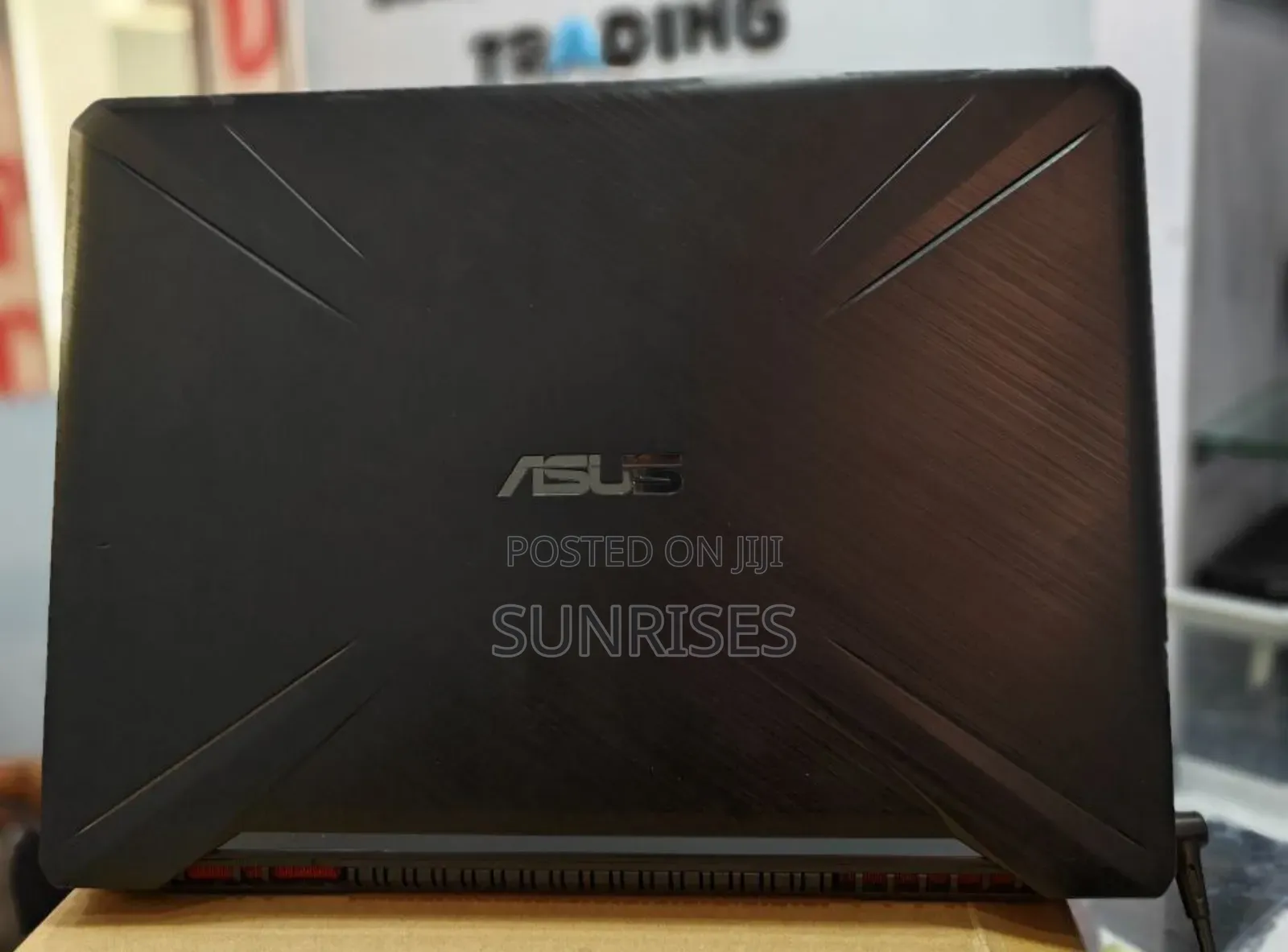 New Laptop Asus TUF Gaming A15 16GB AMD Ryzen 7 SSD 512GB