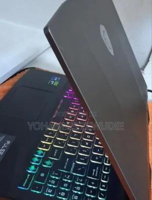 New Laptop MSI Pulse GL66 16GB Intel Core I7 SSD 1T