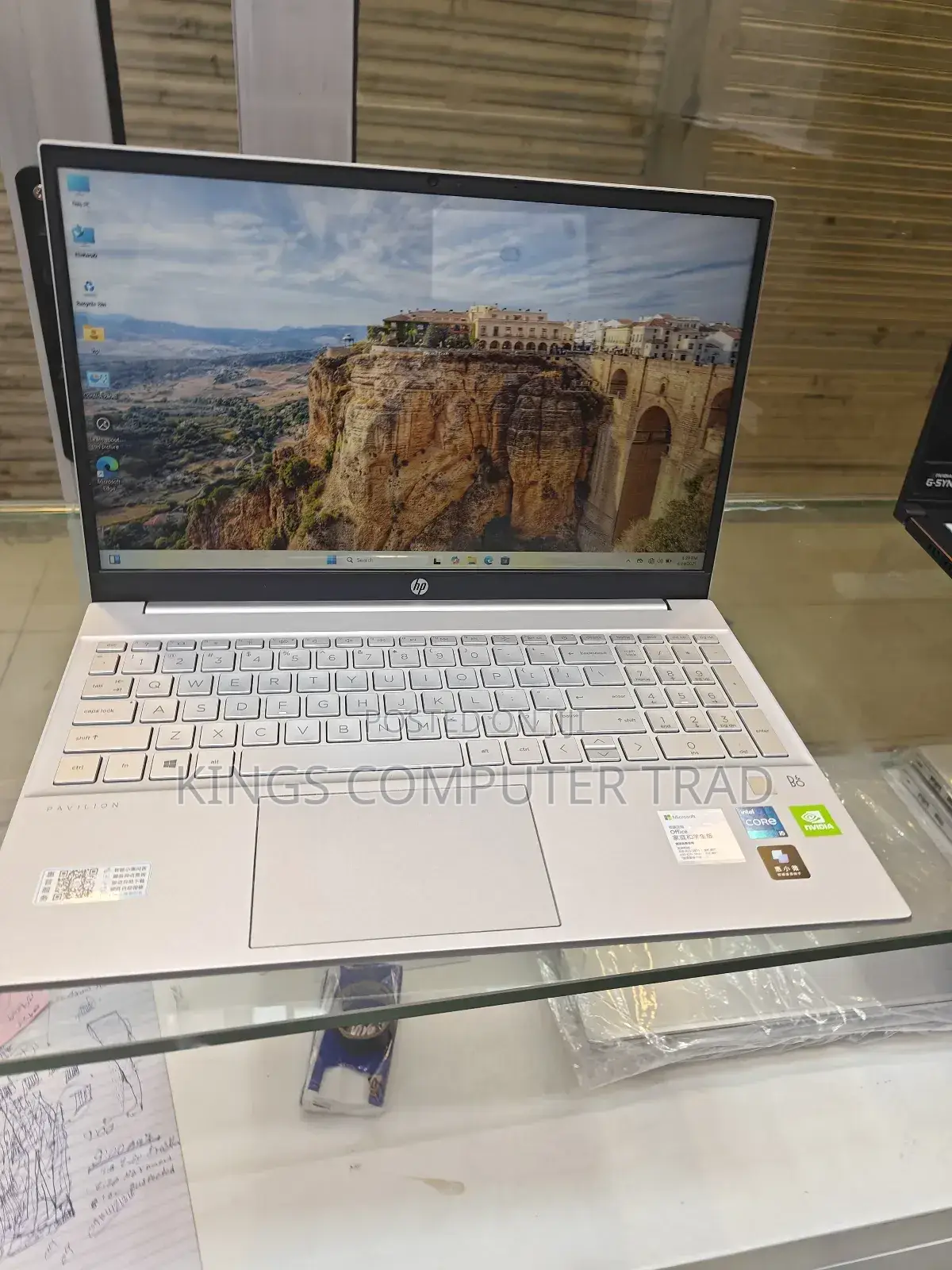 New Laptop HP Pavilion 15 16GB Intel Core I5 SSD 512GB