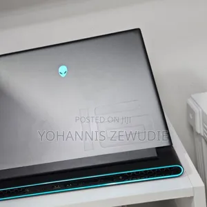 New Laptop Dell Alienware M16 16GB Intel Core I7 SSD 1T