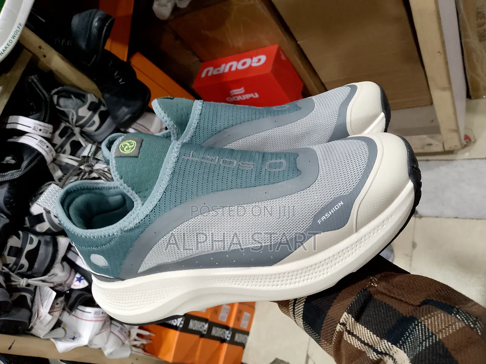 Skechers Very Good Quality Shoes for You Made in Vietnam