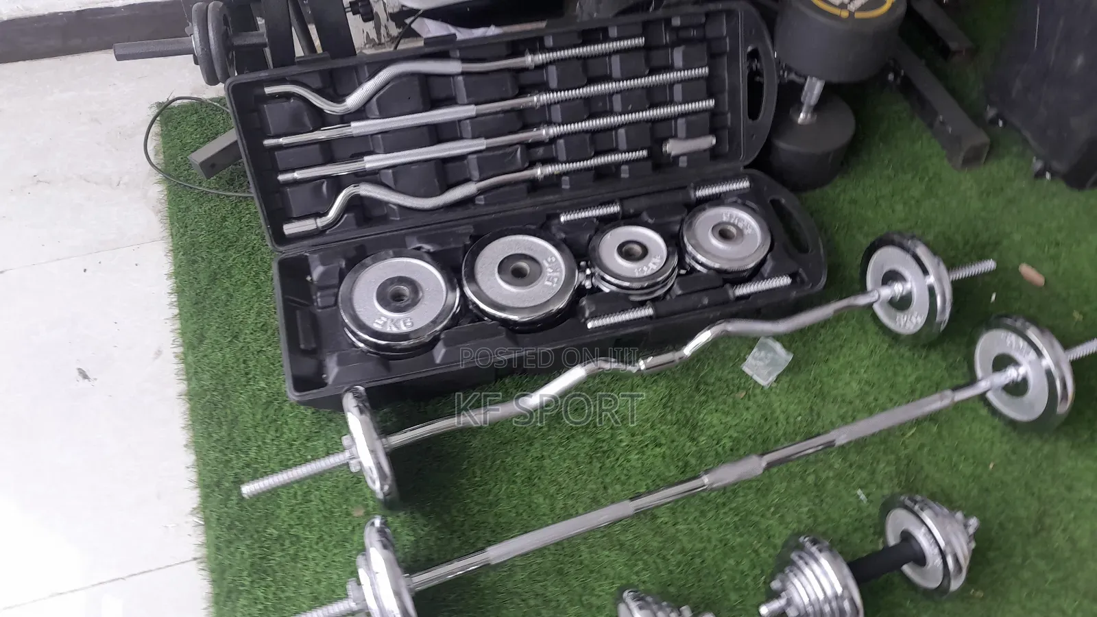 55 Kg Adustable Dumbbell and Barbell