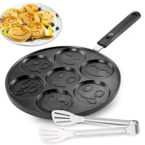Photo - Smiley Face Nonstick Pancake Pan