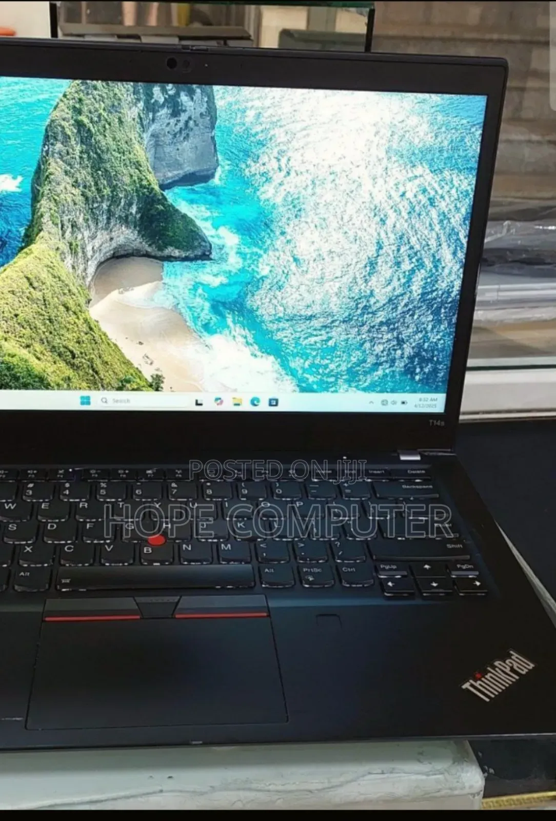 New Laptop Lenovo ThinkPad T14 32GB Intel Core I7 SSD 512GB