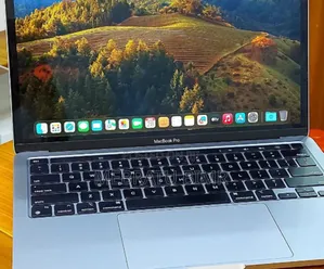 New Laptop Apple MacBook Pro 2022 M2 8GB Apple M2 SSD 256GB