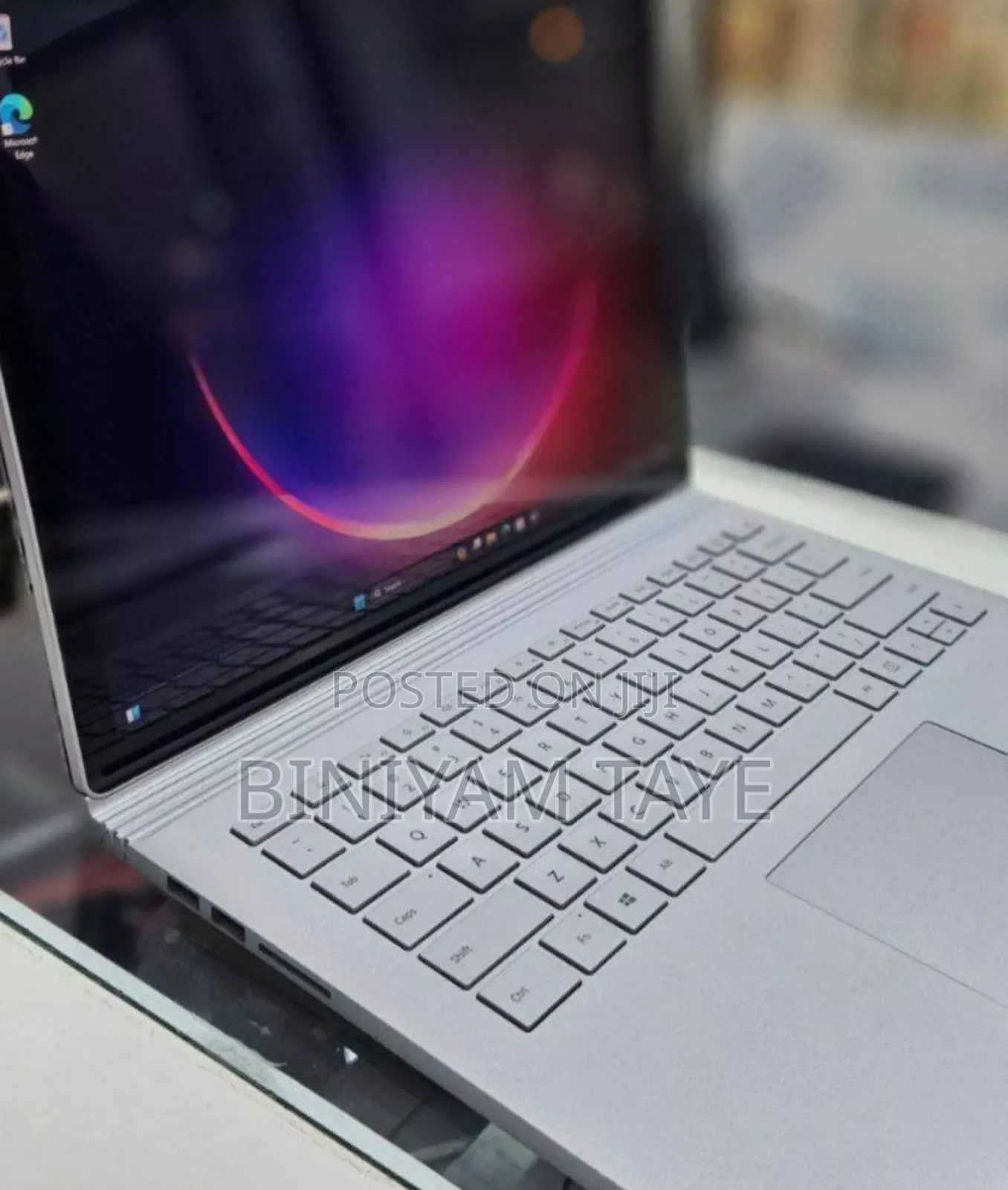 New Laptop Microsoft Surface Book 3 16GB Intel Core I7 SSD 256GB