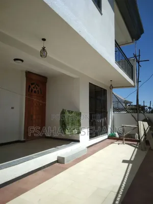 4bdrm House in House, Bole for rent