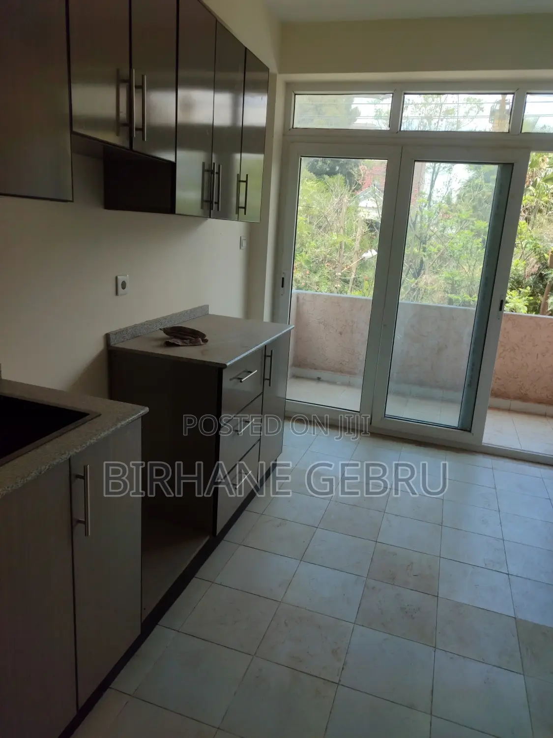 2bedroom Apartiment for Sale