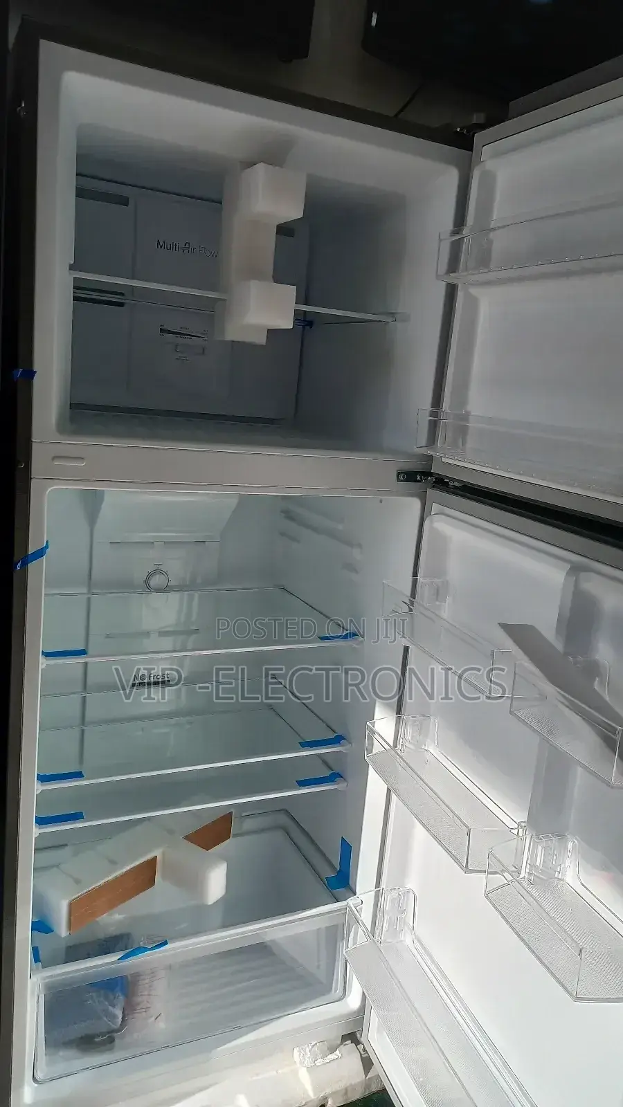 Akira Refrigerator 510