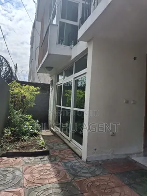 Photo - 4bdrm House in Bole for rent