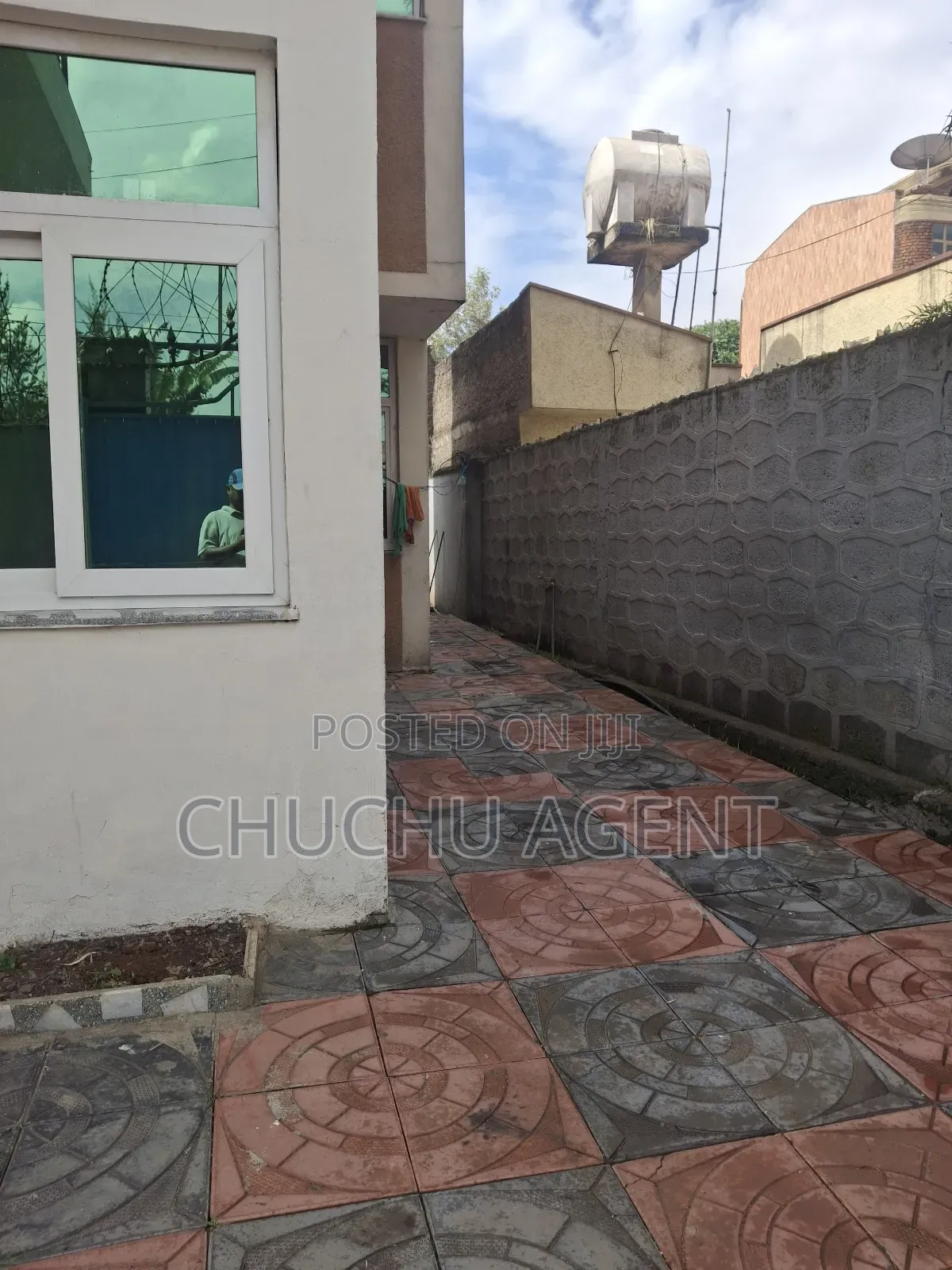 4bdrm House in Bole for rent
