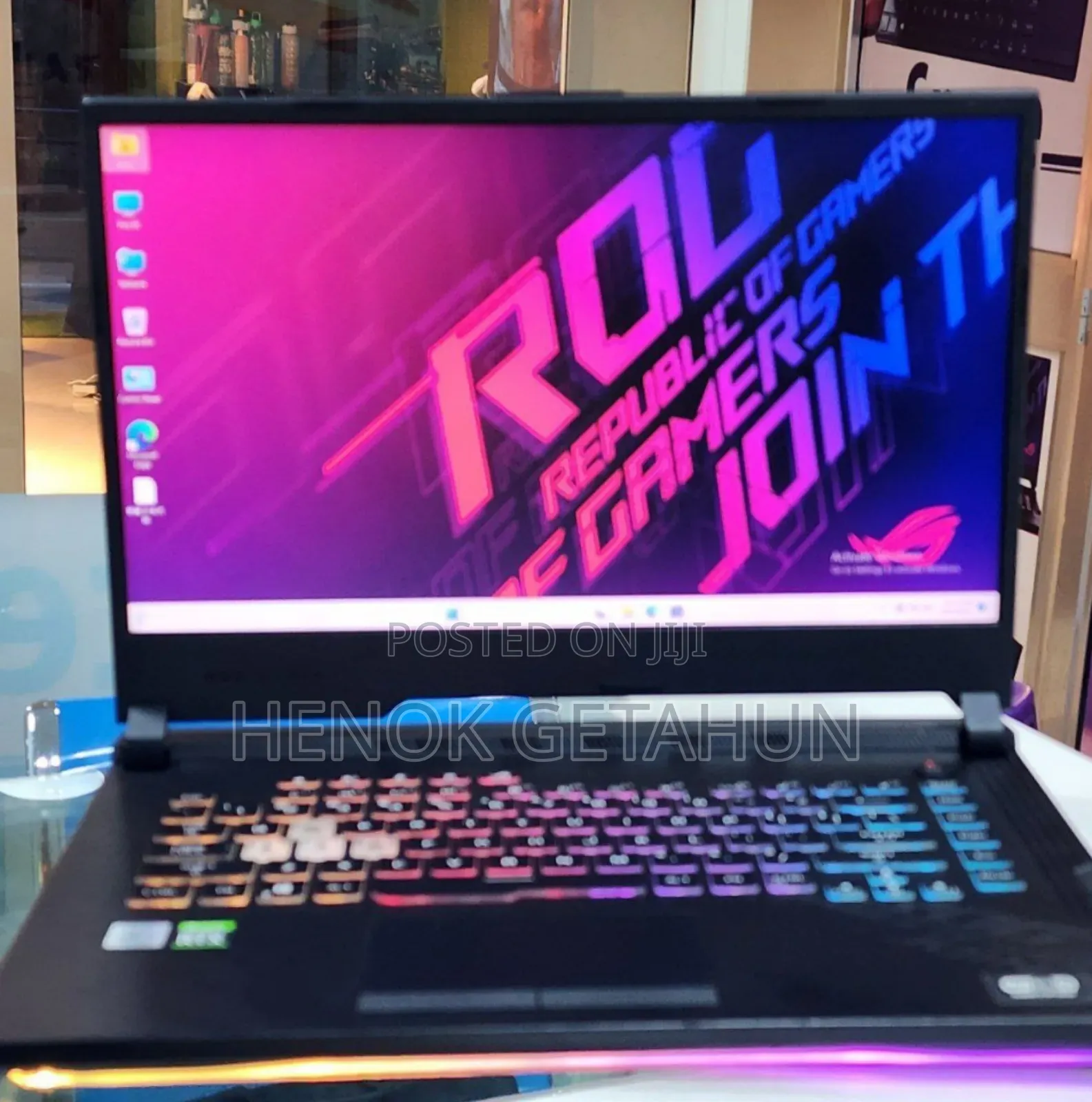 New Laptop Asus ROG Strix G17 16GB Intel Core I7 SSD 1T