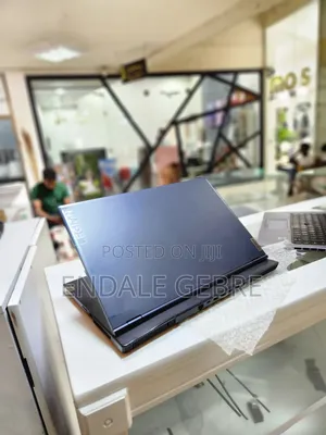 New Laptop Lenovo Legion 5 8GB AMD Ryzen 5 SSD 256GB