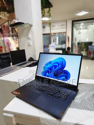 New Laptop Lenovo Legion 5 8GB AMD Ryzen 5 SSD 256GB