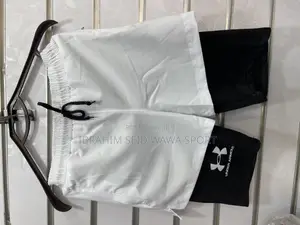 Gym Shorts With Tight
