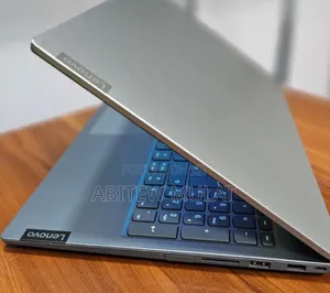 New Laptop Lenovo ThinkBook 15 8GB Intel Core I5 SSD 256GB