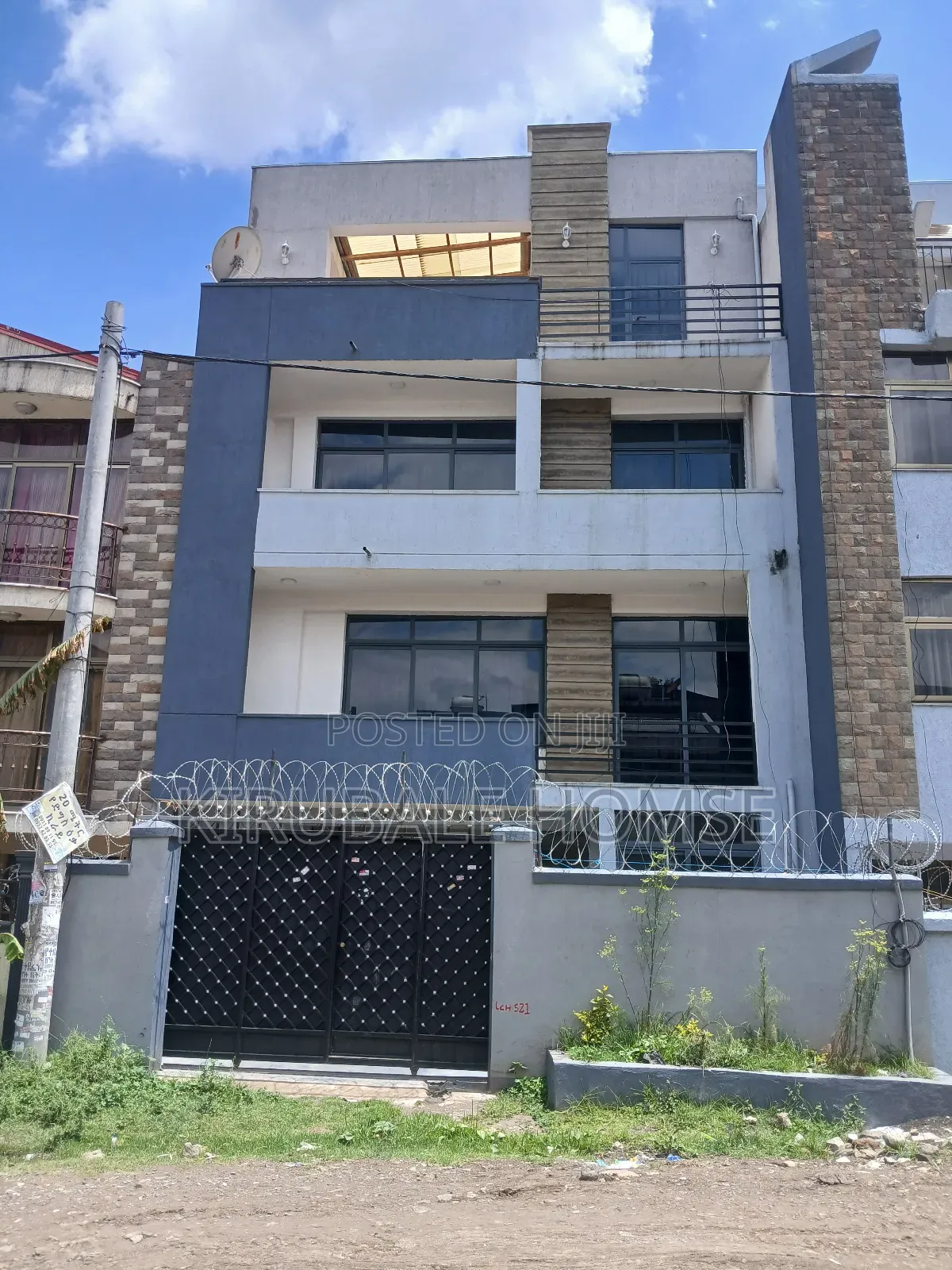 Furnished 6bdrm House in Bole for rent