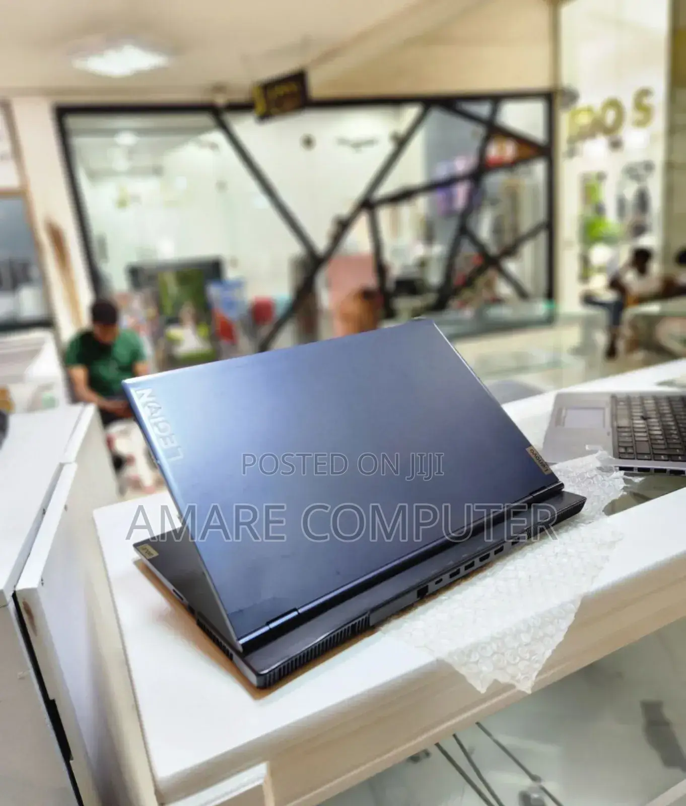 New Laptop Lenovo Legion 5 8GB AMD Ryzen 5 SSD 256GB