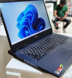 New Laptop Lenovo Legion 5 8GB AMD Ryzen 5 SSD 256GB