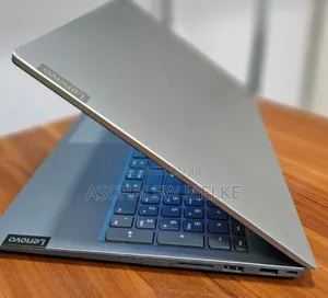 New Laptop Lenovo ThinkBook 15 8GB Intel Core I5 SSD 256GB