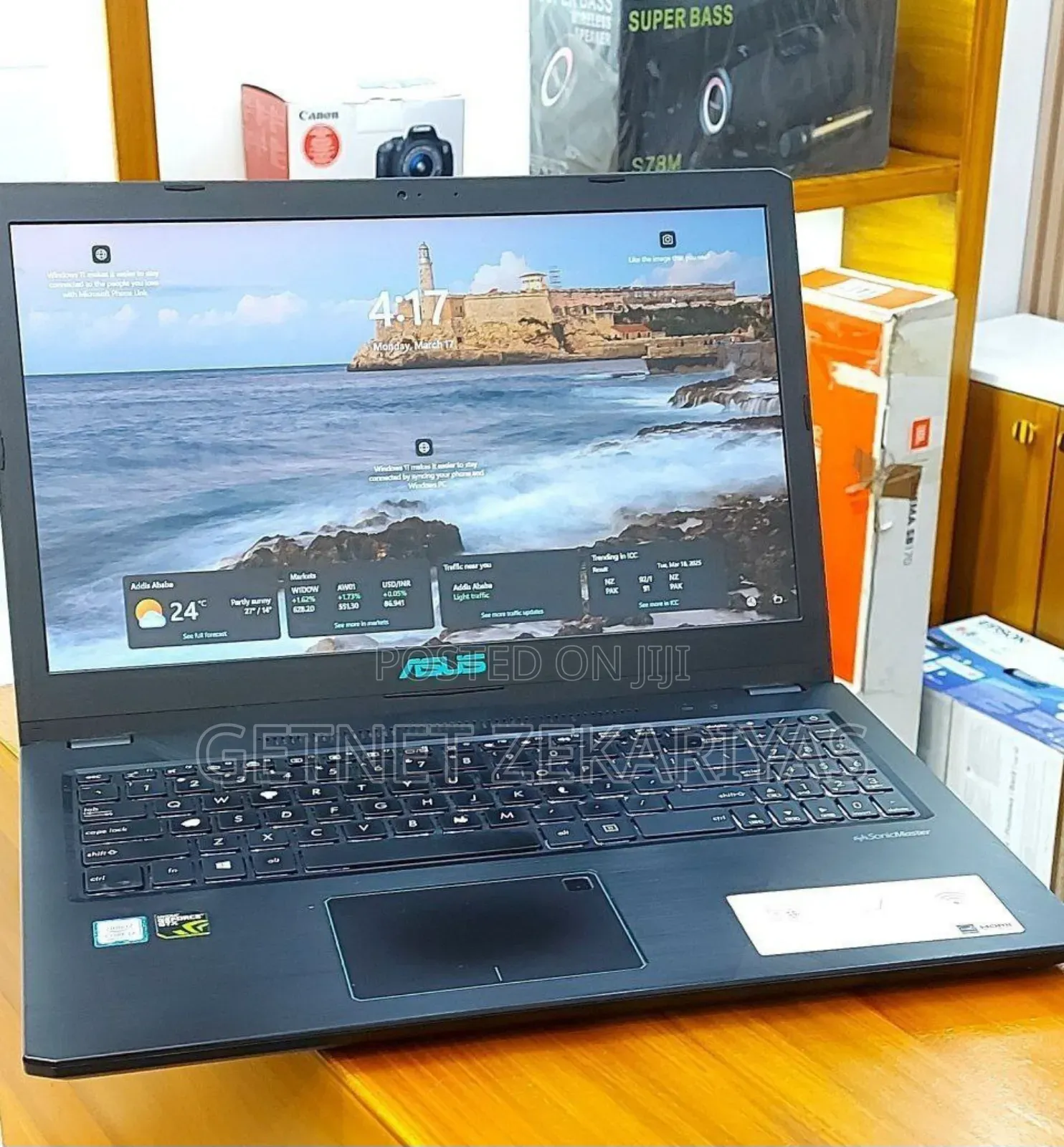 New Laptop Asus VivoBook 15 X505BA 16GB Intel Core I7 HDD+SSD 256GB