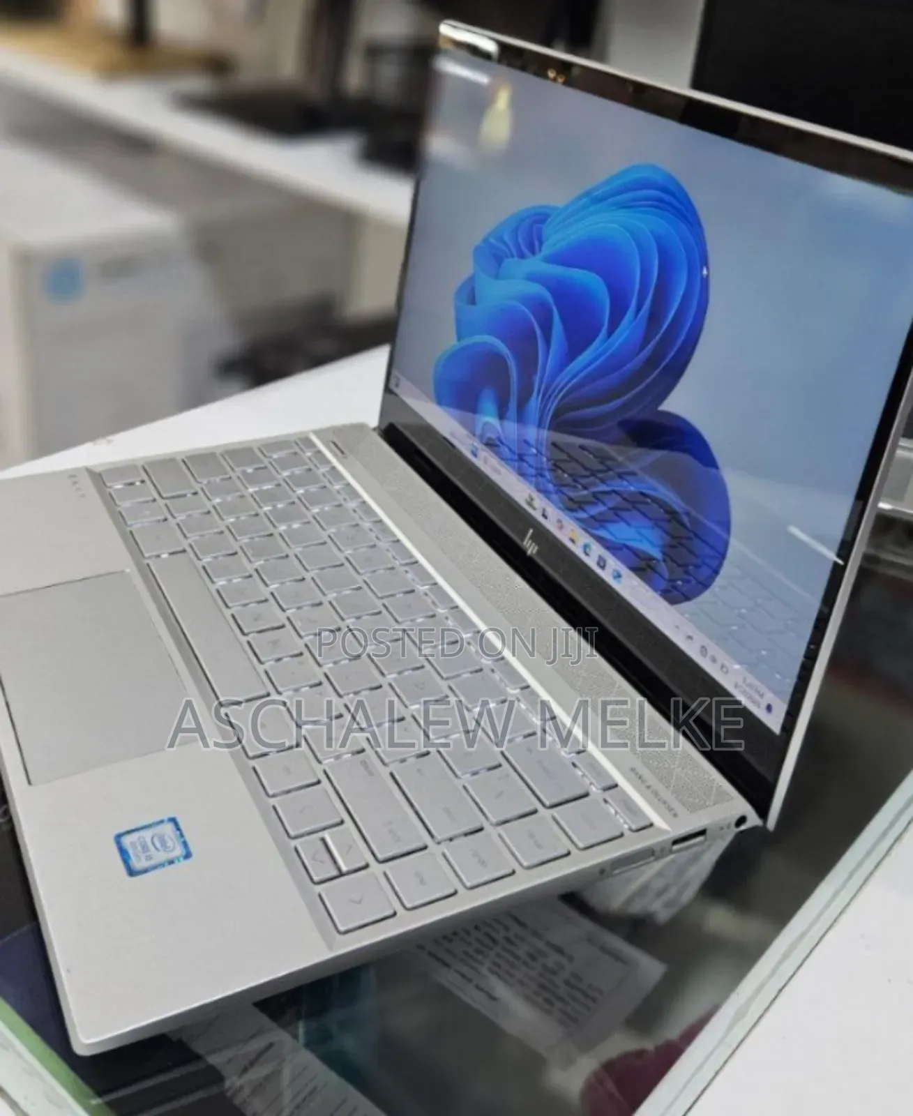 New Laptop HP Envy 13 8GB Intel Core I5 SSD 512GB