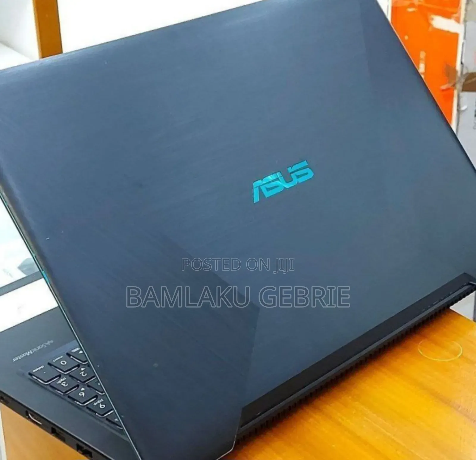 New Laptop Asus VivoBook 15 X505BA 16GB Intel Core I7 SSD 1T