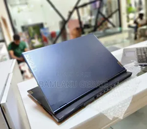 New Laptop Lenovo Legion 5 8GB AMD Ryzen 5 SSD 256GB
