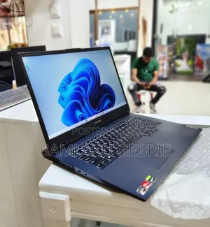 New Laptop Lenovo Legion 5 8GB AMD Ryzen 5 SSD 256GB