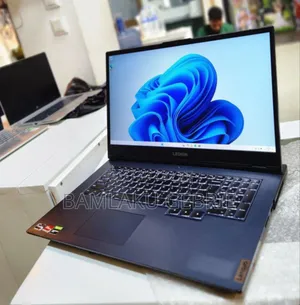 New Laptop Lenovo Legion 5 8GB AMD Ryzen 5 SSD 256GB