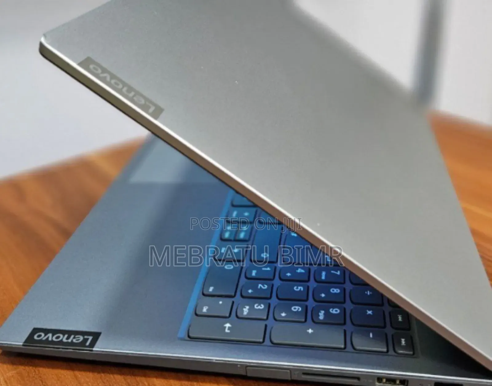 New Laptop Lenovo ThinkBook 15 8GB Intel Core I5 SSD 256GB